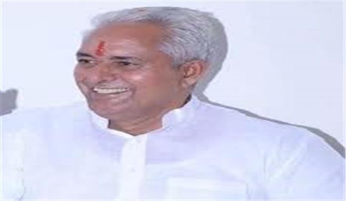 कपड़ा उद्योग से संबंधित कारखानों की शिकायत आने पर होगा परीक्षण-मीणा