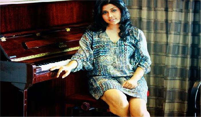 परोमा दासगुप्ता ने अनुष्का शर्मा के लिए गाना गाया