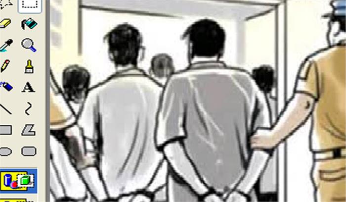 रेलगाड़ियों में लूट करने वाले गिरोह का पर्दाफाश