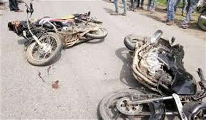 स्कूटर सवार पति पत्नी की हादसे में मौत