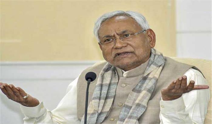 महागठबंधन हो या राजग, जदयू की अलग पहचान बताते रहे हैं नीतीश