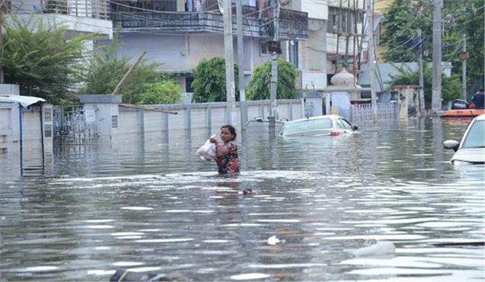 बिहार में बादल, बारिश की संभावना