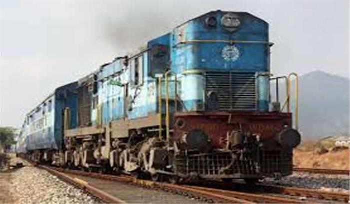 पटना में ट्रेन से कटकर पिता-पुत्र की मृत्यु पटना में ट्रेन से कटकर पिता-पुत्र की मृत्यु