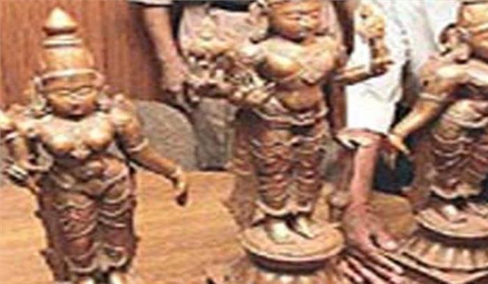 बिहार: प्राचीन ठाकुरबाड़ी से अष्टधातु निर्मित 3 मूर्तियां चोरी बिहार: प्राचीन ठाकुरबाड़ी से अष्टधातु निर्मित 3 मूर्तियां चोरी