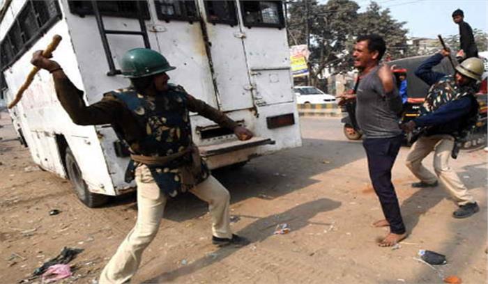 पटना: जमीन खाली कराने गए पुलिस दल पर पथराव, 12 पुलिसकर्मी घायल