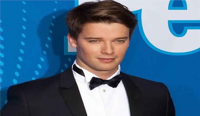 एमी पोहलर की फिल्म मॉक्सी से जुड़े पैट्रिक श्वार्जनेगर