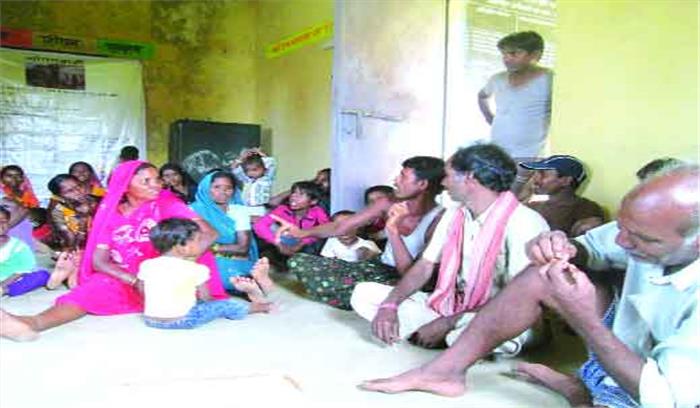 लम्बित भुगतान को लेकर मनरेगा मजदूरों में आक्रोश
