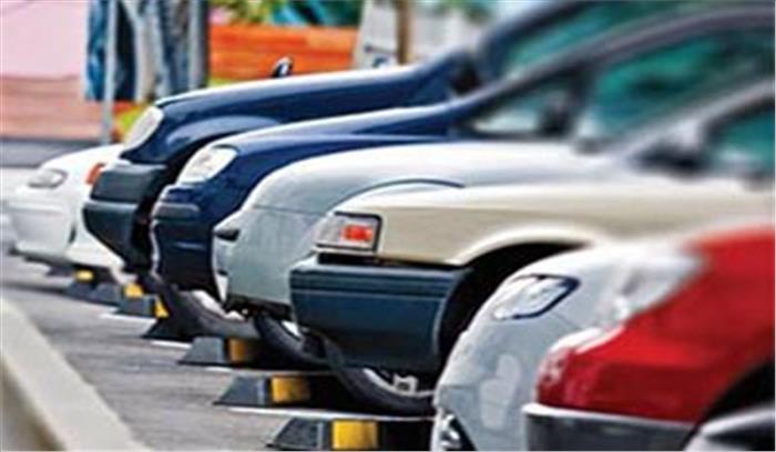 पर्किंग नीति को नहीं मानते प्लाट मालिक