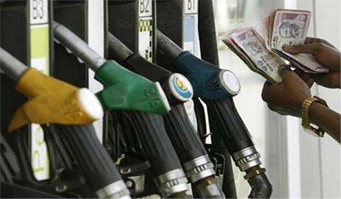 पेट्रोल पंप पर लूट