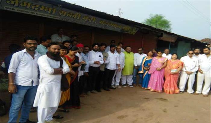 महासमुंद बंद का मिला-जुला असर