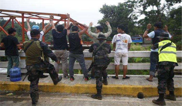 फिलीपींस: मरावी में जारी संघर्ष में 801 लोग मारे गए