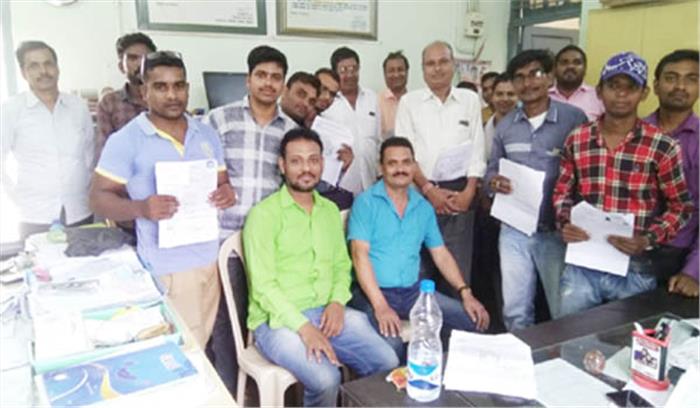 पिथौरा : डाक जीवन बीमा कैम्प आयोजित