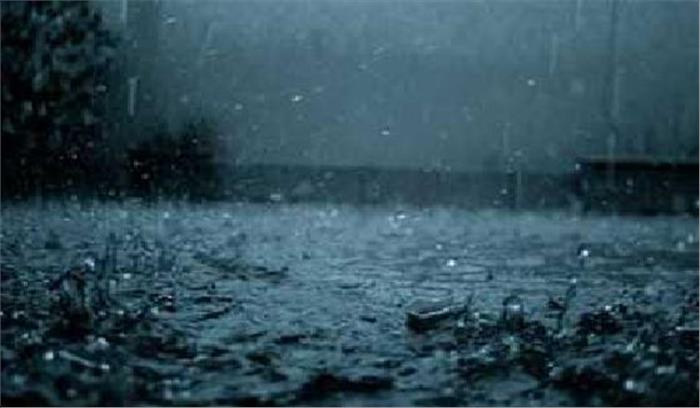 पिथौरागढ़: भारी बारिश के कारण जनजीवन अस्त-व्यस्त