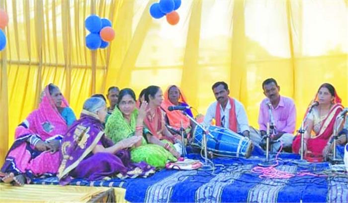 गणेशोत्सव दौरान जगह जगह भक्ति संगीत का माहौल