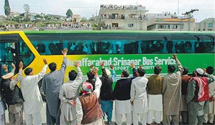 पीओके से 37 मेहमान कारवां-ए-अमन बस से आये कश्मीर