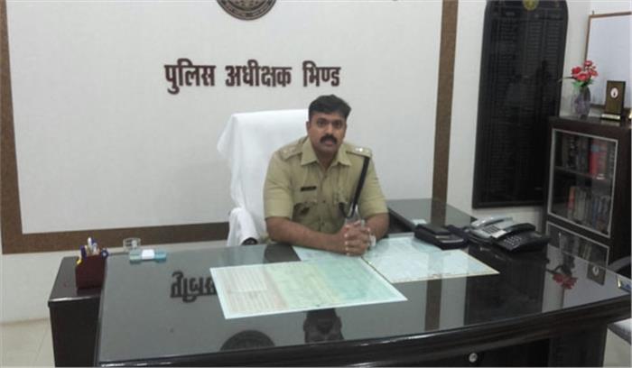 पुलिसकर्मीयों का बढ़ता आतंक