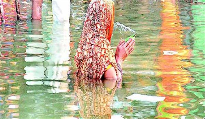 छठ पर्व की तैयारी में जुटा प्रशासन