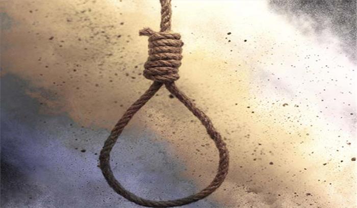 पुलिस कांसटेबल ने की खुदकुशी