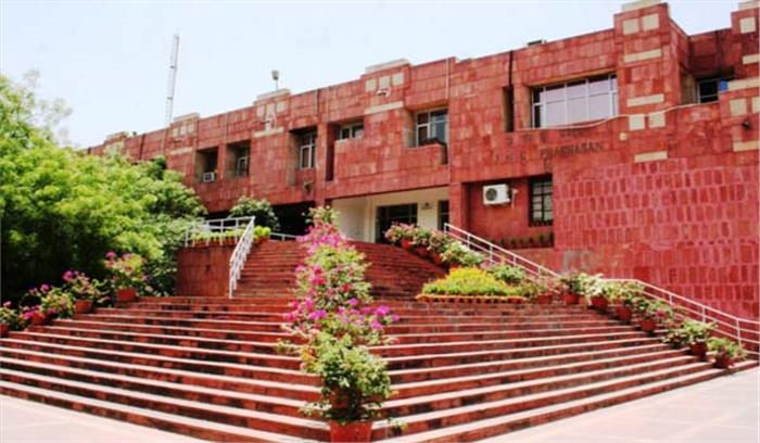 पुलिस ने की जेएनयू छात्रों से पूछताछ पुलिस ने की जेएनयू छात्रों से पूछताछ