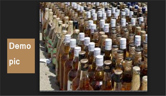 पुलिस ने पकड़ी अवैध शराब की खेप