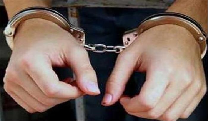 पुलिस के हत्थे चढ़ा वाहन चोर गिरोह