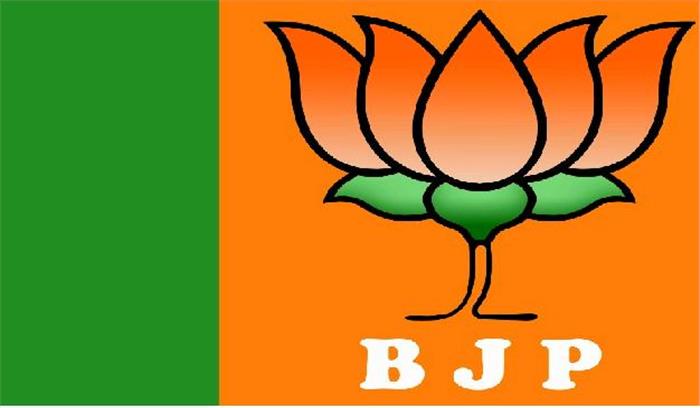 बीजेपी कार्यकर्ताओं का हंगामा, पुलिस ने सैकड़ों को हिरासत में लिया