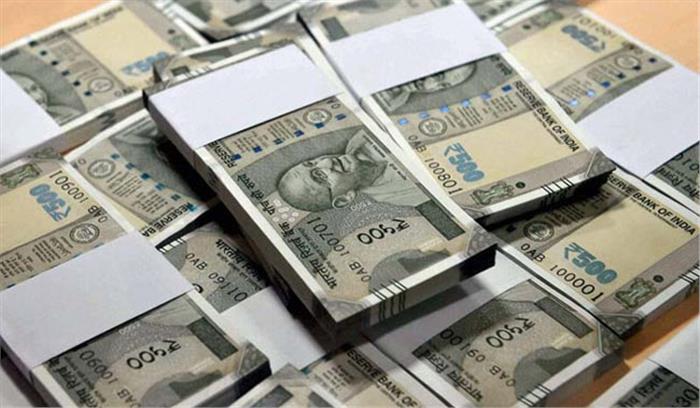  मध्यप्रदेश :पुलिस कार्रवाई में एक व्यक्ति दस लाख रुपए की नगदी के साथ पकडाया