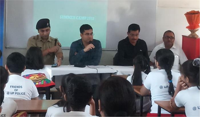 एसपी सिटी ने दीप प्रज्वलित कर किया समर कैंप का उद्घाटन