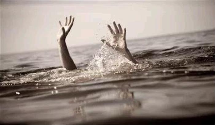 तालाब में डूबने से दो की मौत