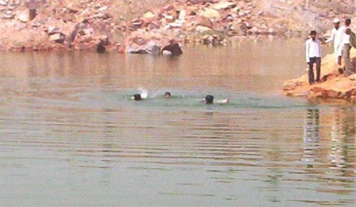 तालाबों में डूबने से हर साल हो रही है मौतें