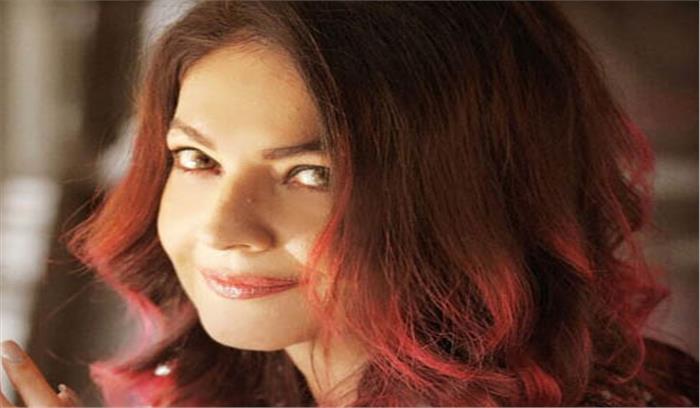 ऋषि कपूर ने मेरे लिए अभिनय को आसान बनाया: पूजा भट्ट