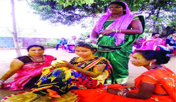 निर्धन परिवार के पुत्र-पुत्री के विवाह का उठाया बीड़ा