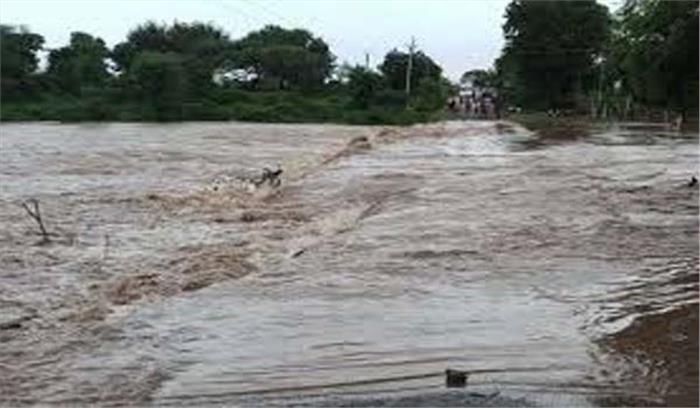 जबलपुर :नदी में बहे युवक का शव मिला जबलपुर :नदी में बहे युवक का शव मिला