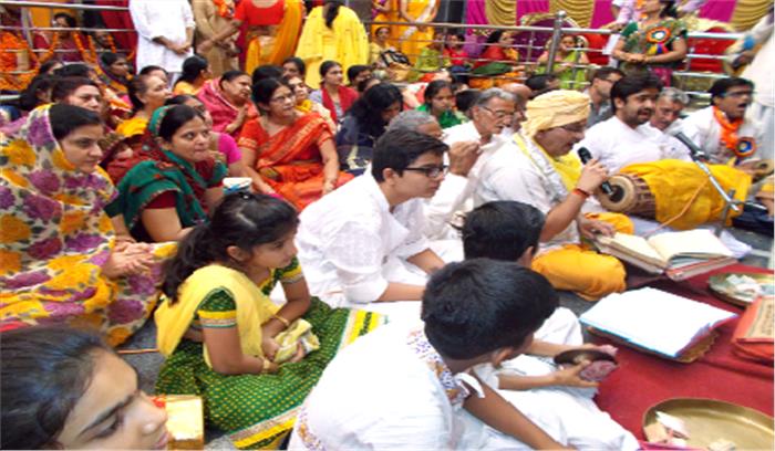 गोकुल चंद्रमा मंदिर में पाटोत्सव की धूम गोकुल चंद्रमा मंदिर में पाटोत्सव की धूम