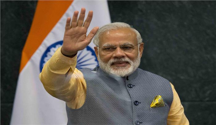 आदिवासी महिला ने पीएम मोदी से कहा-  पड़ोसियों को भी आवास मिलने की उम्मीद जगी 