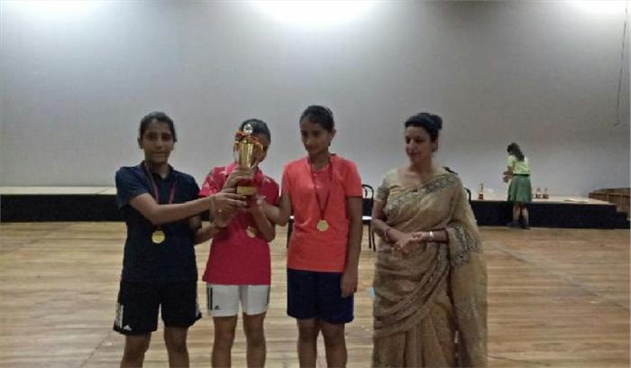 लॉन टेनिस में प्रज्ञान स्कूल के छात्रों ने मारी बाजी