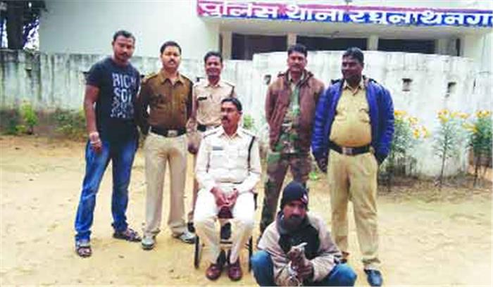 पीएम रिपोर्ट से खुलासा : गला दबाकर की थी पत्नी की हत्या, आरोपी गिरफ्तार