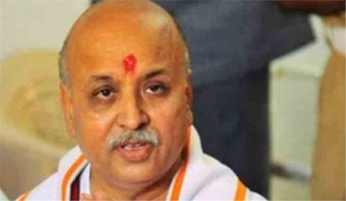 तोगड़िया 24 जून को धार्मिक और राजनीतिक संगठन की घोषणा करेंगे