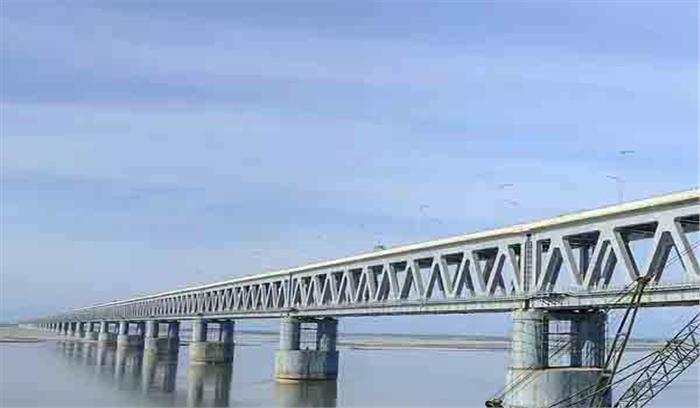 प्रयागराज में गंगा और यमुना का तेजी से बढ़ रहा जलस्तर