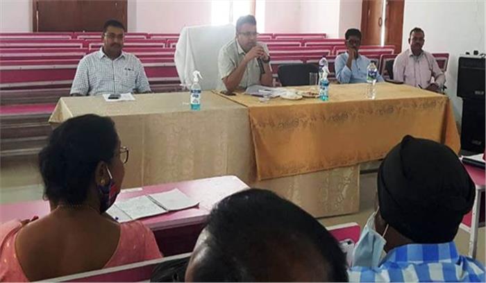 प्री-बोर्ड परीक्षा एवं असाईमेंट परिणाम की कलेक्टर ने किया समीक्षा प्री-बोर्ड परीक्षा एवं असाईमेंट परिणाम की कलेक्टर ने किया समीक्षा