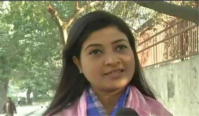 दिल्ली सरकार को झटका, आप के 20 विधायक अयोग्य घोषित