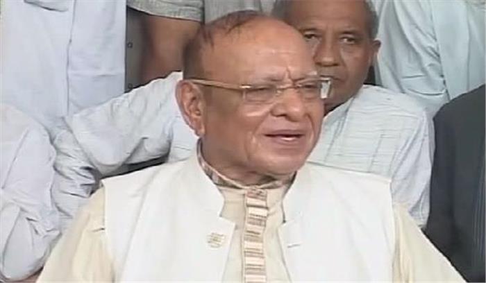 लोकतंत्र में अभिव्यक्ति पर रोक नहीं: शंकरसिंह वाघेला