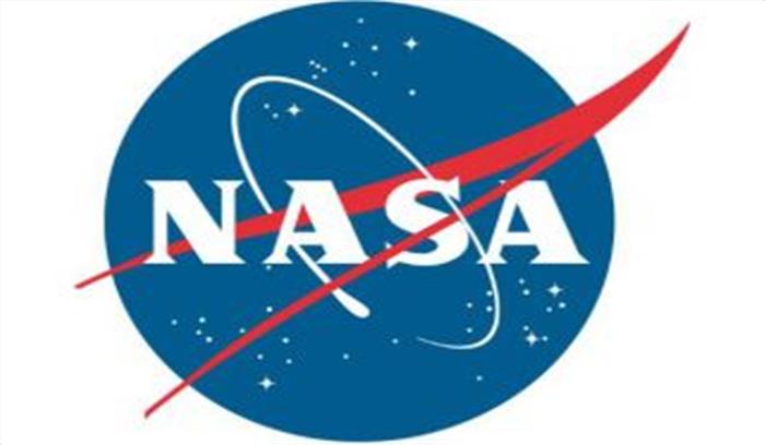 चंद्रमा पर पुरुष और महिला को साथ भेजने की योजना: नासा