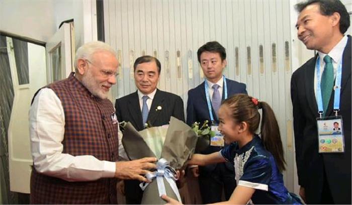 ब्रिक्स शिखर सम्मेलन में हिस्सा लेने चीन पहुंचे प्रधानमंत्री मोदी