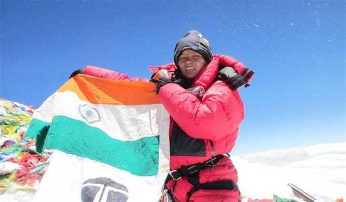 पीएम मोदी ने पर्वतारोही अरुणिमा को अंटार्कटिका की सबसे ऊंची चोटी फतह करने पर बधाई दी