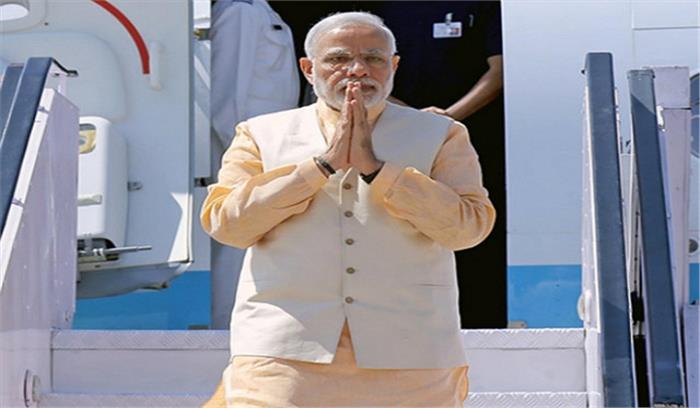 पीएम मोदी लाभार्थियों से मिलने जयपुर पहुंचे