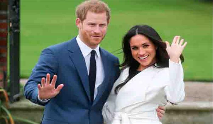 पहली बार आधिकारिक तौर पर वेल्स पहुंचे प्रिंस हैरी और मेगन मार्केल
