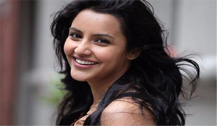 फुकरे रिटर्न्‍स को लेकर रोमांचित हैं प्रिया आनंद