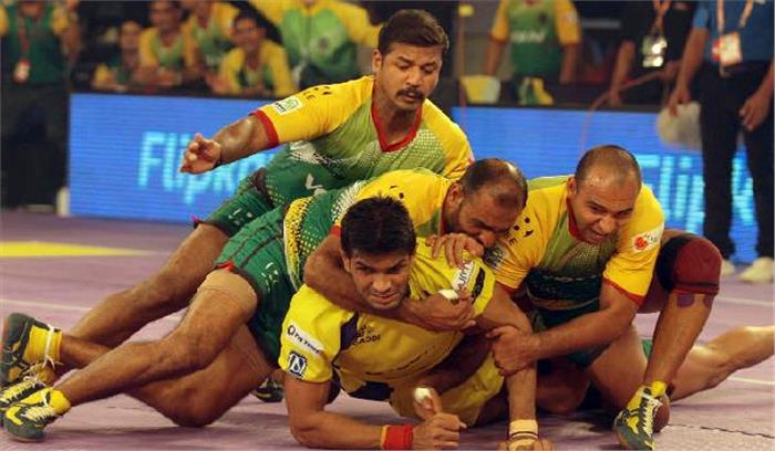 प्रो कबड्डी लीग : पटना ने टाइटंस को​​​​​​​ पटका