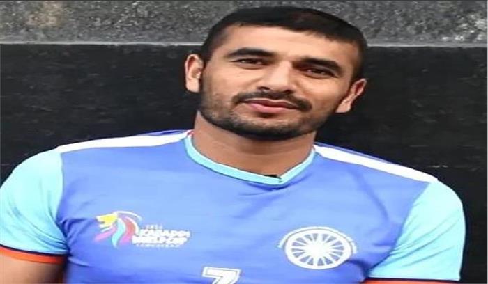 मैचों के साथ-साथ टीम निखरती जाएगी: अजय ठाकुर